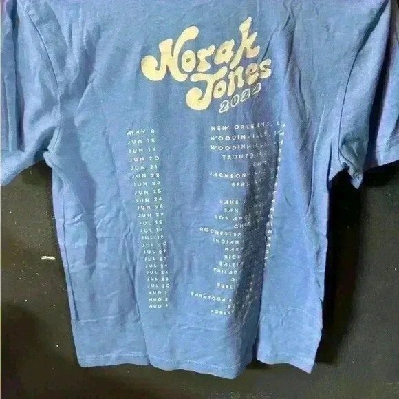 Women’s Norah Jones 2022 Tour Blue Short Sleeve Tshirt Size Small - Picture 4 of 4